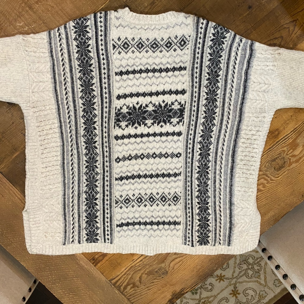 Cabi Chalet Pullover, Size M, Cream/Black/silver